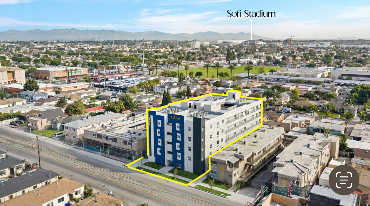 10146 S Inglewood Ave, Inglewood — highlighted aerial view